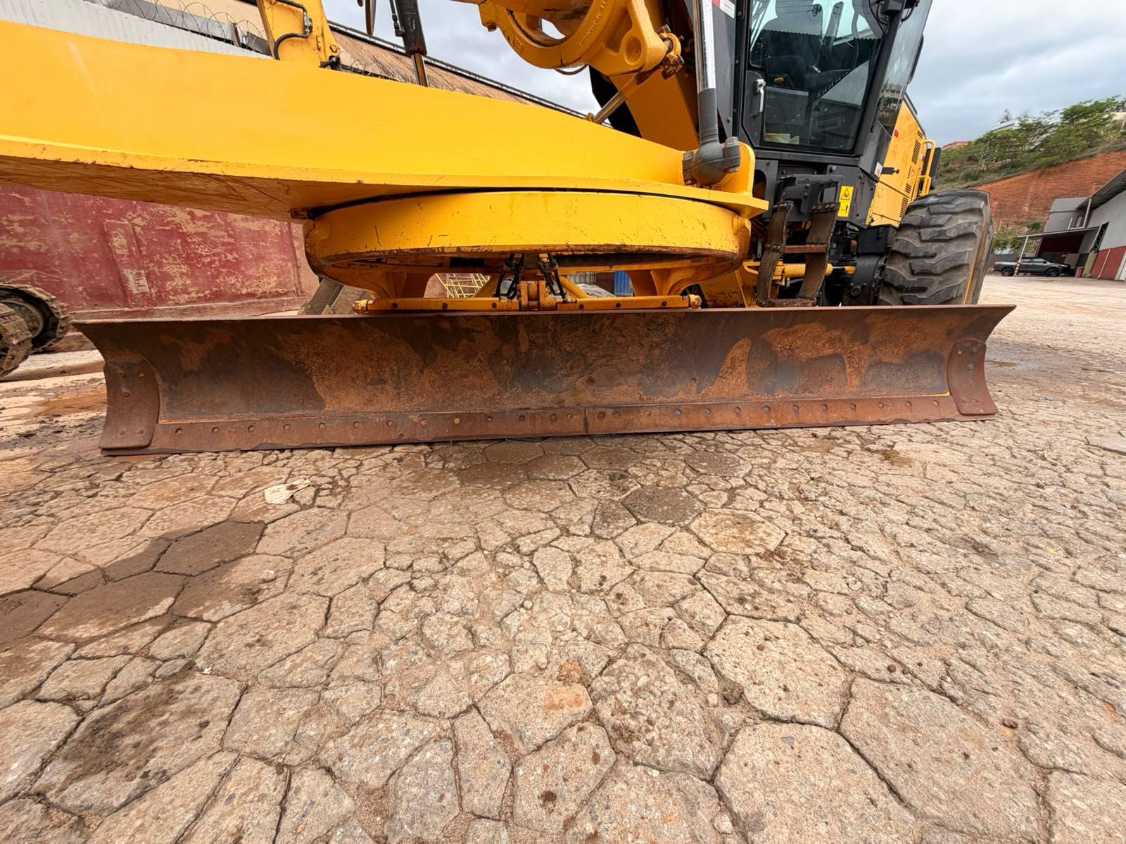 Komatsu GD 655 2021 — foto 7