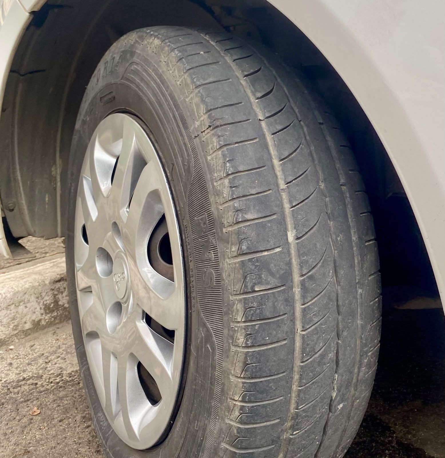 FORD Fiesta SE 1.0 8V Flex 2014 — foto 13