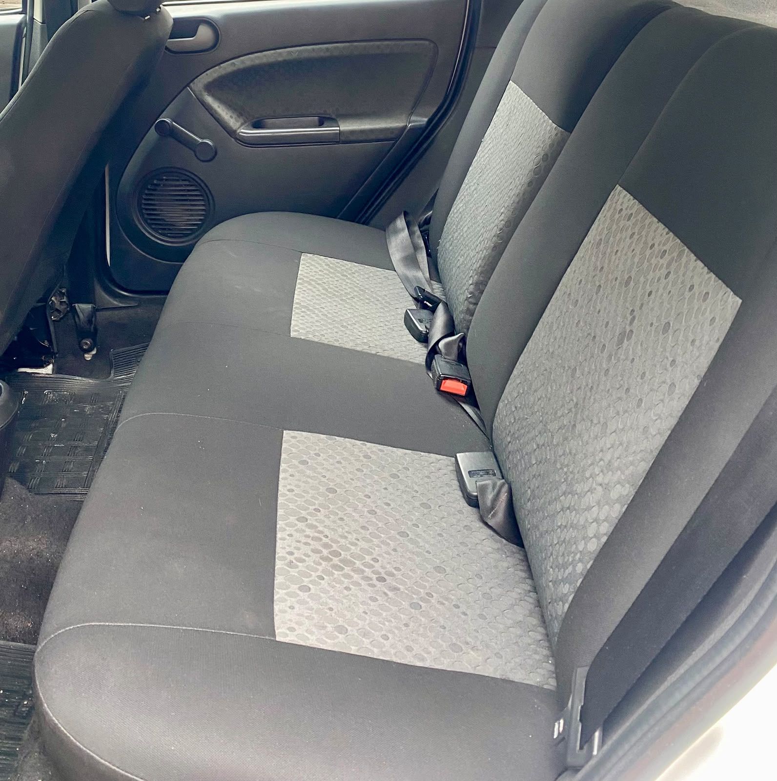 FORD Fiesta SE 1.0 8V Flex 2014 — foto 9