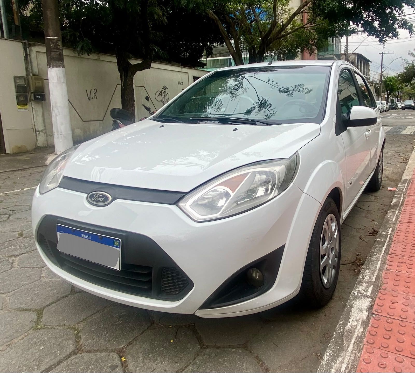 FORD Fiesta SE 1.0 8V Flex 2014 — foto 2